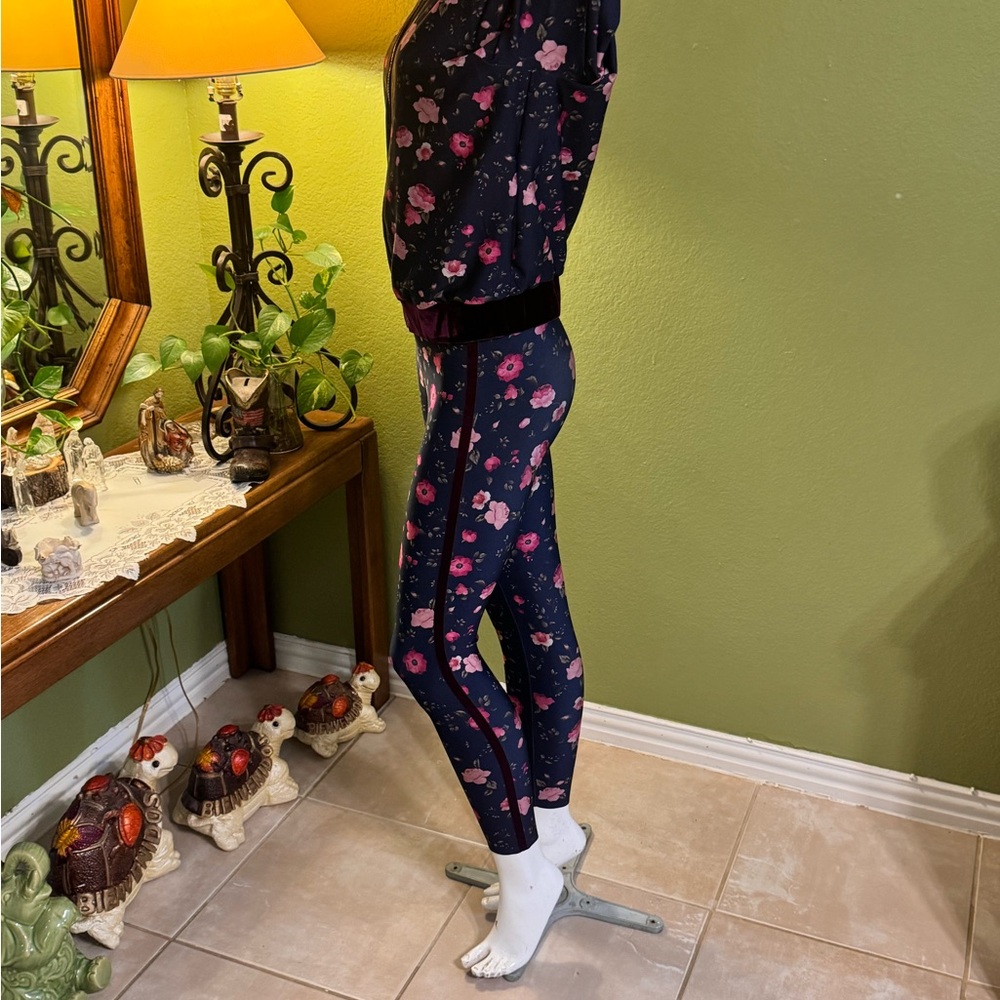 Ultracor Purple and Black Activewear Set - Picture 6 of 10